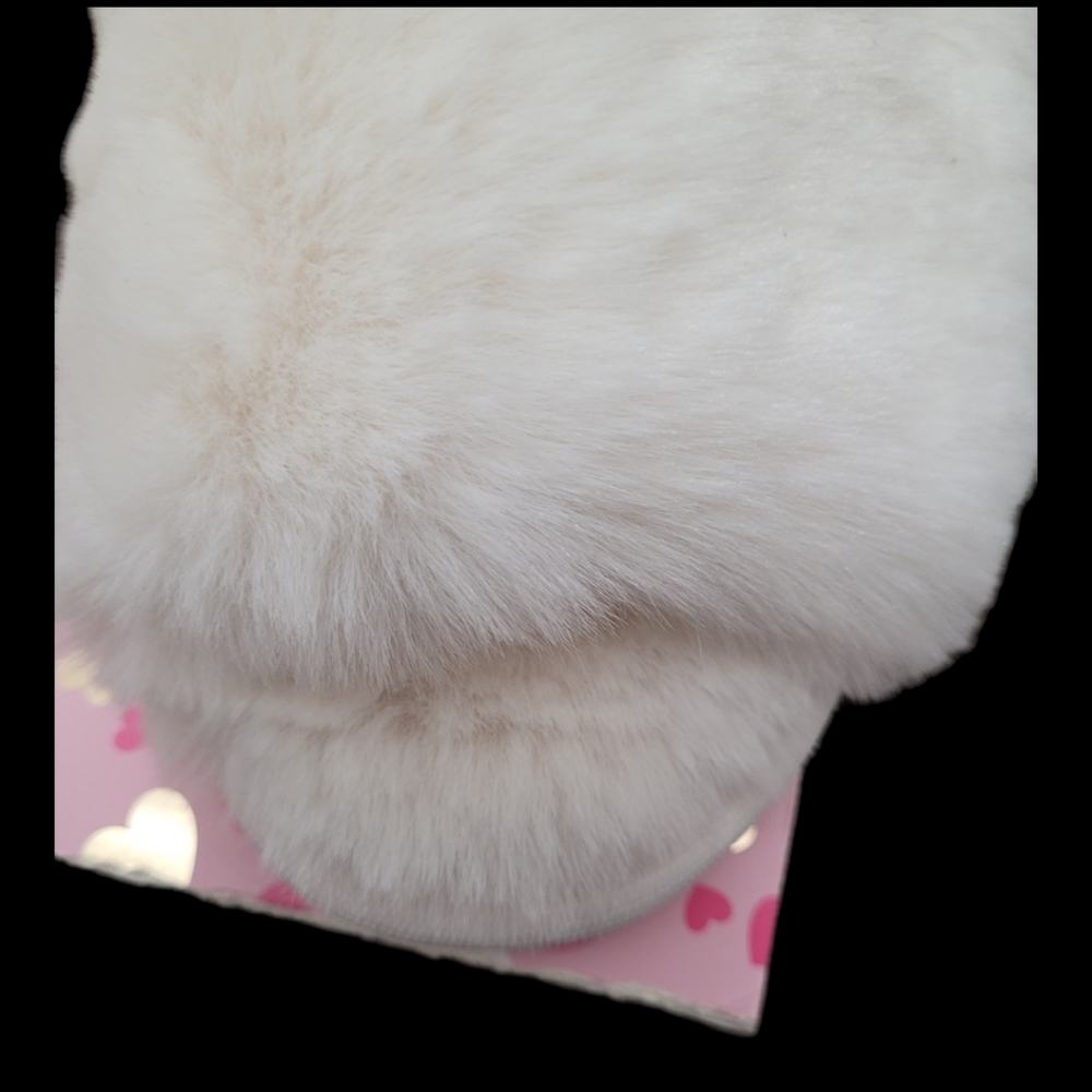 Morning Meadow White Faux Fur Slide Slippers - Picture 3 of 6